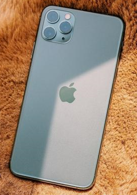 镜铁区苹果维修点分享iPhone 11 Pro Max黑屏特殊诱因梳理 